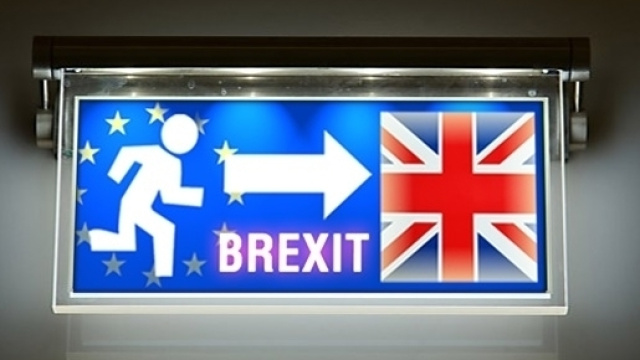 Uscire dall'Unione Europea per entrare nel Regno Unito