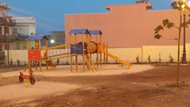 Area giochi della villa comunale di Solarino