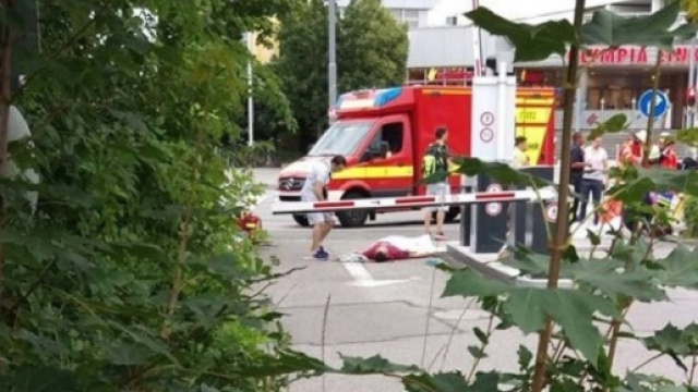 Attentato a Monaco, spari in centro commerciale. Polizia: "Killer ... - ilfattoquotidiano.it