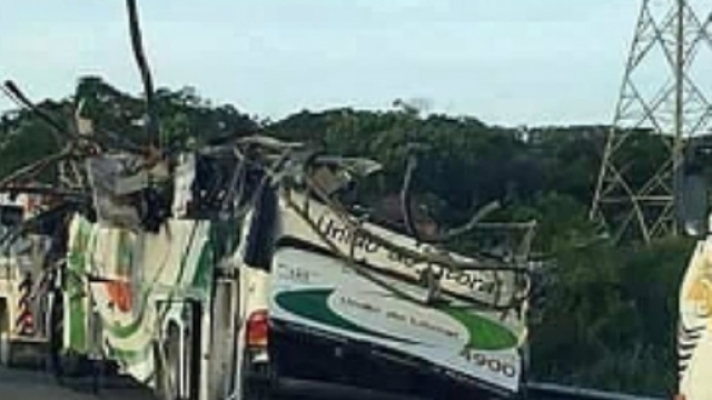 Si ribalta bus con studenti universitari: 18 morti - quibolgarenotizieweb.it