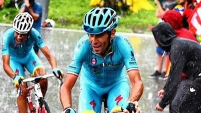 Vincenzo Nibali in versione gregario al Tour de France