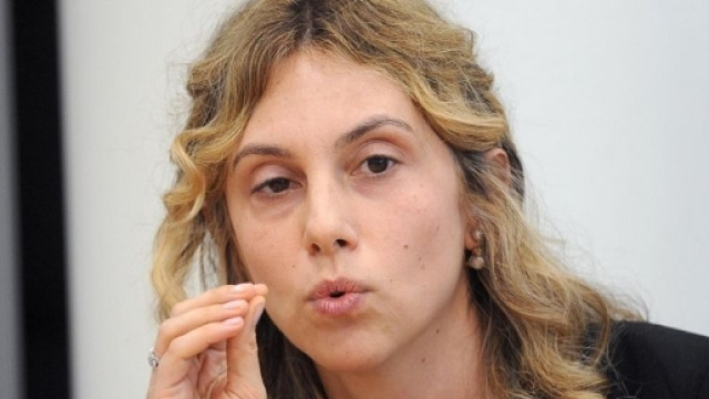 Meritocrazia e redditi bassi, ecco a chi spetta l'aumento! marted&igrave; 26/07 primo incontro