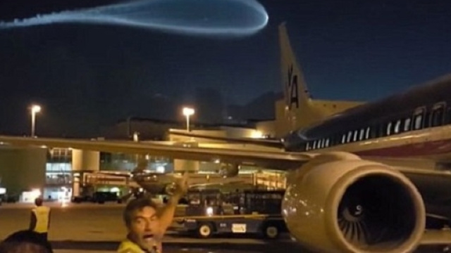 Misterioso 'UFO' avvistato sopra l'aeroporto di Miami