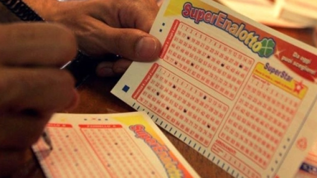 Estrazione SuperEnalotto e Lotto 26 luglio 2016