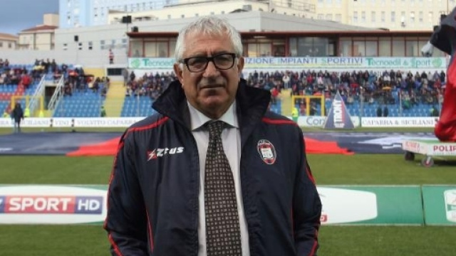 Il D.S. del Crotone, Beppe Ursino.