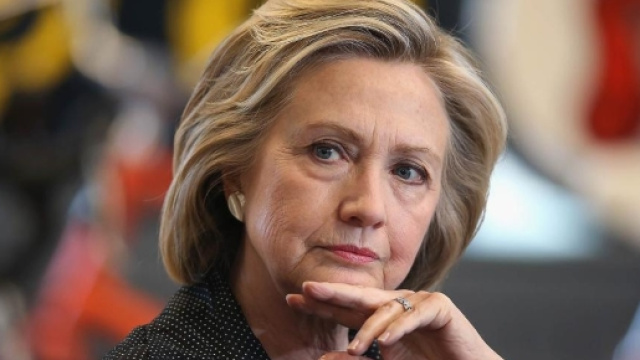 Scandalo 'emailgate', la campagna elettorale di Hillary Clinton parte ad handicap?