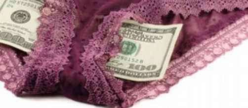 Mulheres na Inglaterra ganham at&eacute; 100 libras vendendo calcinhas usadas