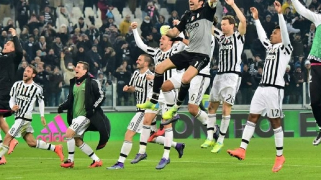 La probabile formazione della Juve con l'arrivo di Higuain.