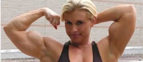 Joanna &eacute; t&atilde;o bombada que chama muito a aten&ccedil;&atilde;o por onde passa.