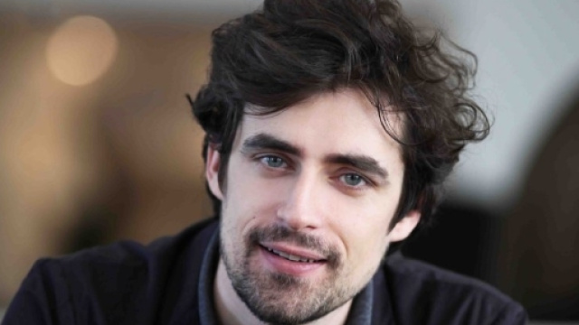 Flavio Parenti sar&agrave; Raffaello Sanzio