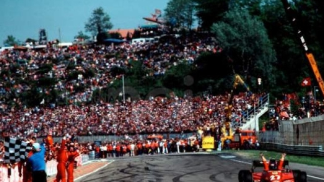 GP Monza 2016: lavoro per hostess e addetti.
