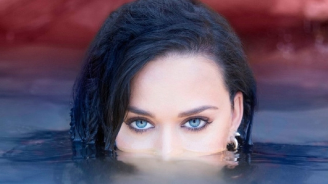 Rise di Katy Perry, ecco il teaser video.