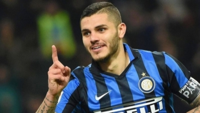 Inter, nuova folle offerta del Napoli per Icardi