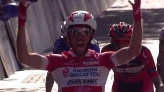La gioia di Francesco Gavazzi per la prima vittoria in maglia Androni