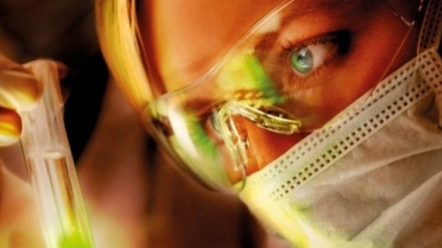 EsteticaMente, una finestra parziale sul mondo - estetica-mente.com