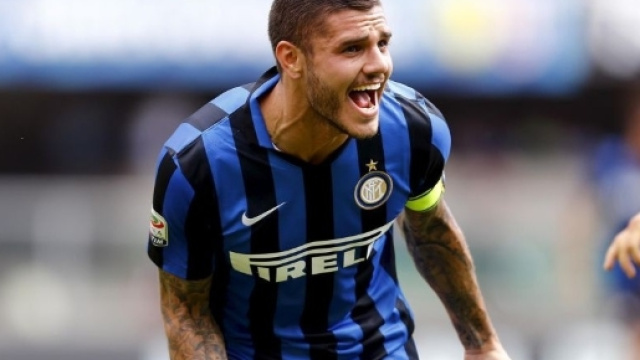 Inter, mega offerta del Napoli per Icardi