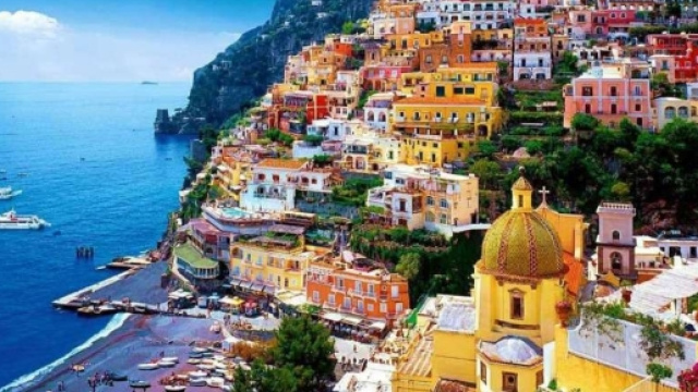 Le spiagge di Maiori e Minori, le pi&ugrave; belle della Costiera Amalfitana - wevillas.ch