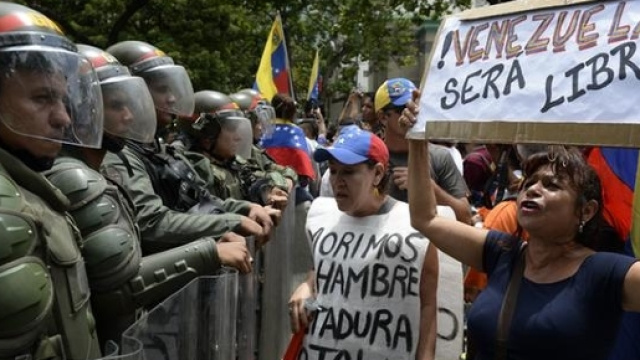Venezuela, manifestazione contro il Governo