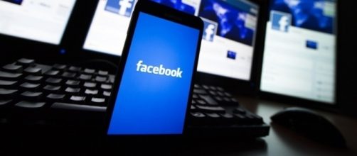 Mark Zuckerberg apunta fuertemente al hardware