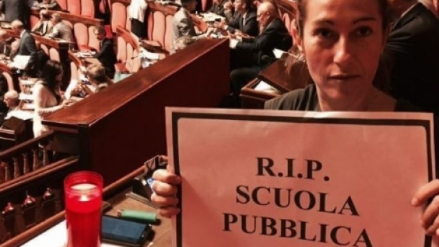 Tagli all'organico docenti e agli stipendi: i disagi della scuola