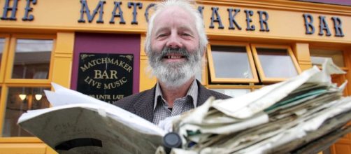 Willie Daly e seu centen&aacute;rio livro m&aacute;gico