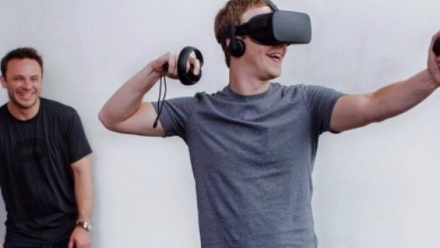 HTC Vive a ruba, 15.000 unit&agrave; vendute in 10 minuti - Tom's Hardware - tomshw.it