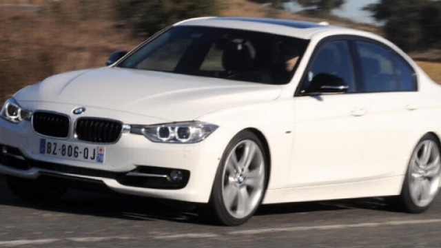 Noleggio auto lungo termine BMW Serie 3 da soli 459&euro; al mese. - noleggioclick.it