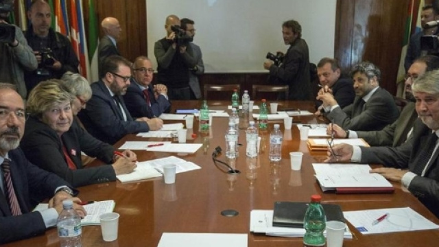 Governo e sindacati, il punto prima dell'incontro definitivo di settembre