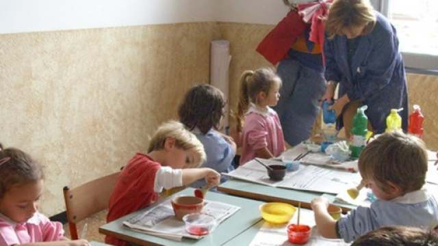 Mobilit&agrave; docenti, precedenze solo se i figli sono in tenera et&agrave;.