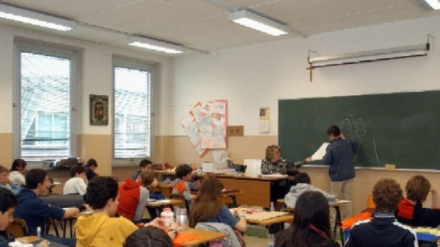 Scuola, come si procede per l'assegnazione dei docenti alle classi?