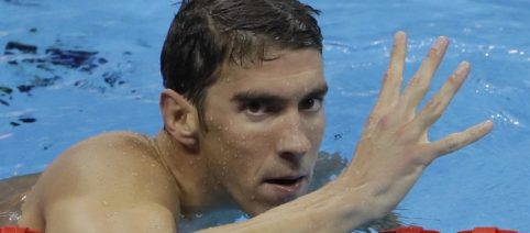 Michael Phelps agiganta su leyenda