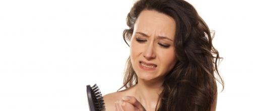 Why do we suffer from hair fall in changing seasons - Source: medimetry.com/questions/hair-lose