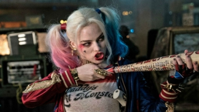 Harley Quinn Will Either Make Or Break Suicide Squad - screenrant.com
