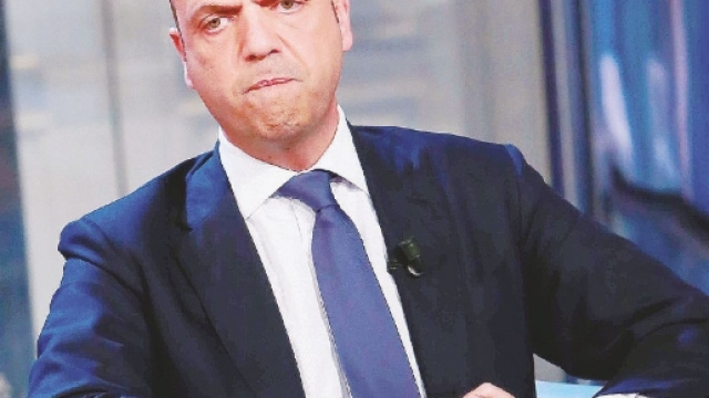 nella tradizionale conferenza stampa di ferragosto il ministro tranquillizza gli italiani