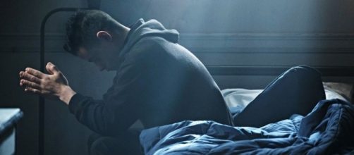 k3rnel-pan1c.ksd" &middot; Mr. Robot &middot; TV Review Elliot hits bottom&mdash;in ... - avclub.com