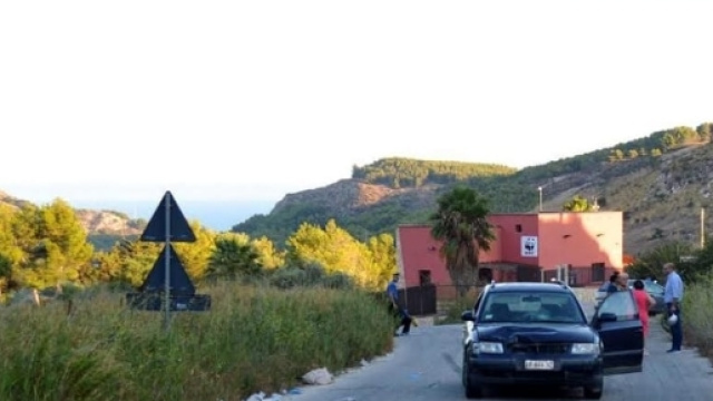 Agrigento: bimbo di 8 anni si scontra con il suo motorino contro un auto