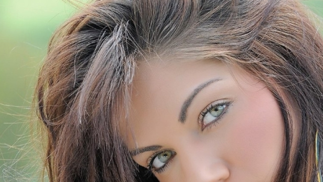 Elisa Paglialunga corteggiatrice di uomini e donne svela la sua omosessualit&agrave;