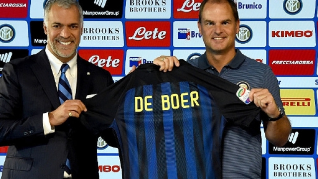 Inter, De Boer vuole un attaccante del Barcellona
