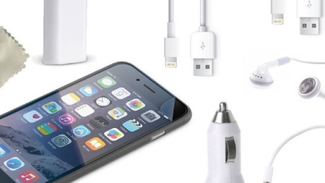 Unieuro Vs Comet: promo cellulari agosto 2016