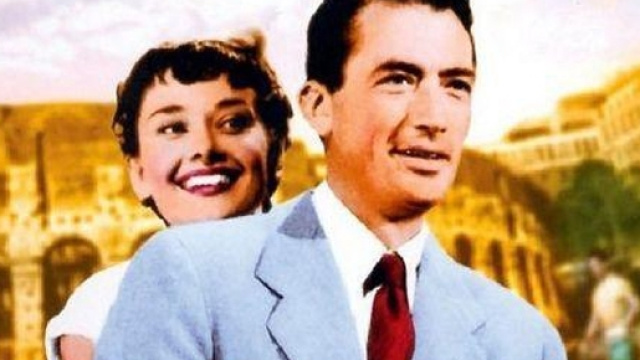 Il Colosseo alle spalle di Gregory Peck e Audry Hepburn