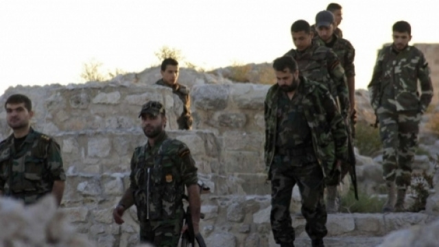 Militari dell'esercito regolare siriano