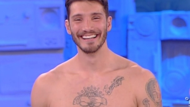 Stefano De Martino in vacanza con Maria De Filippi