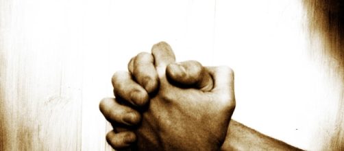 PRAYING HANDS PICTURES, PICS, IMAGES AND PHOTOS FOR INSPIRATION - vanishingtattoo.com