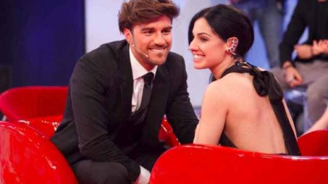 Andrea e Giulia presto avranno un bambino