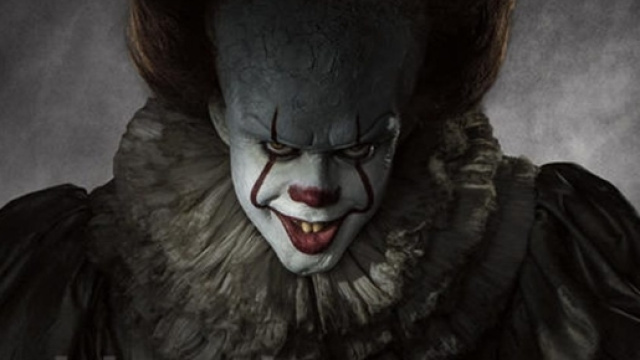 Il nuovo Pennywise che uscir&agrave; nelle sale cinematografiche nel 2017.