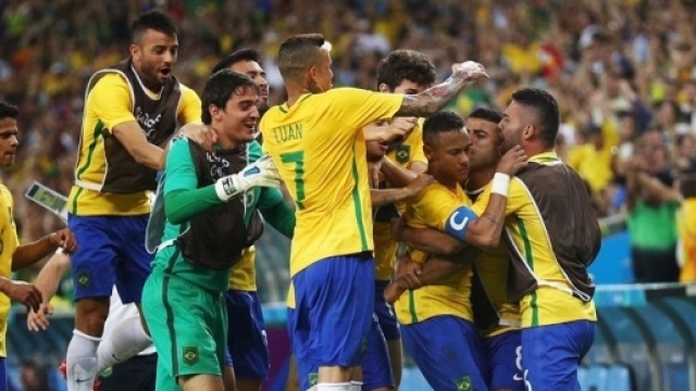 La gioia incontenibile della selecao, l'oro del calcio &egrave; realt&agrave;