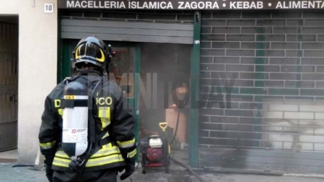 Francia: nel 2015 gli episodi di violenza contro islamici sono stati 429