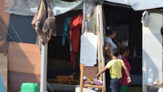 Il ghetto dei bulgari a Borgo Mezzanone in provincia di Foggia