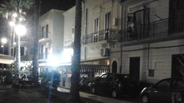 Lodi, si rifiuta di offrirgli l'elemosina: anziano picchiato da un egiziano