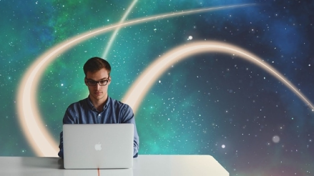 Offerte di lavoro banca: Compass e Cariparma